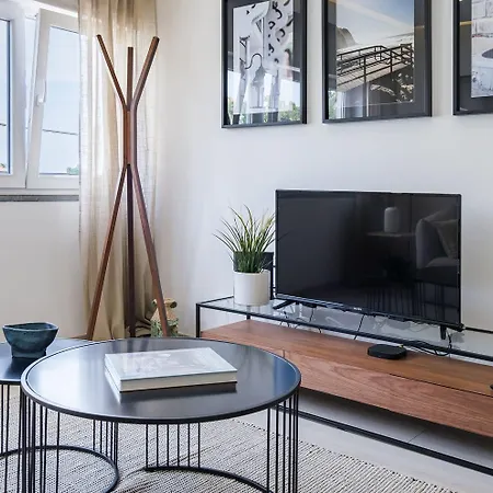 Apartman Sea View In *